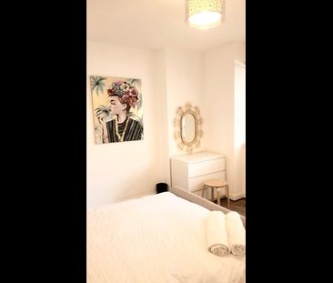 2 Bed Flat, Charlbert Court, NW8 - Photo 4