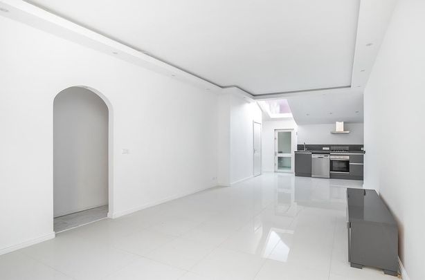 Huis te koop: Prins Hendrikstraat 69 3131 PL Vlaardingen - Foto 1