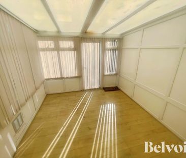 2 bedroom semi-detached house to rent - Photo 5