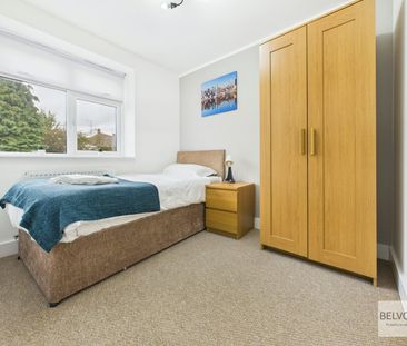 Detached house to rent on - Photo 1