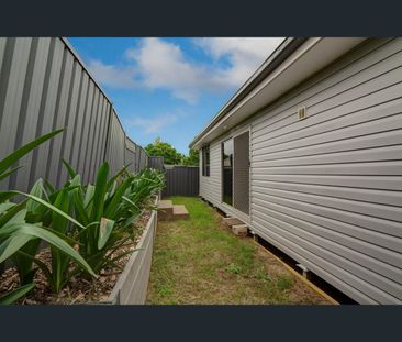 8a Redwood Place, Claremont Meadows, NSW 2747 - Photo 4