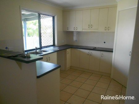 10 DORINDA CLOSE, Clinton, QLD 4680 - Photo 5