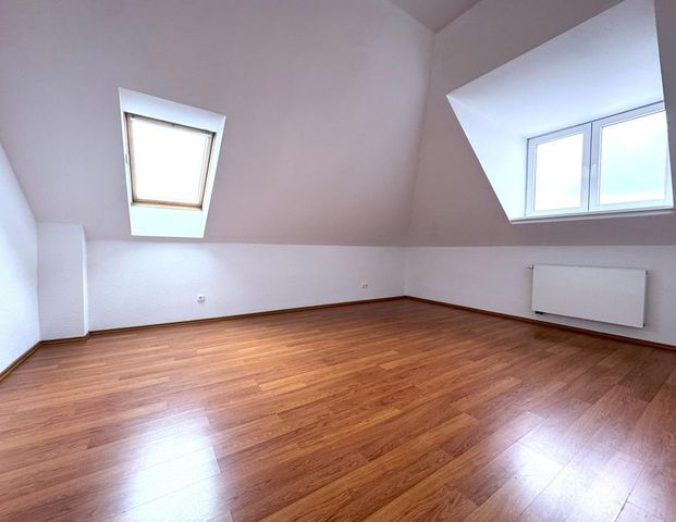 *1 Monat Kaltmietfrei* Charmante 2-Raum-Dachgeschosswohnung in Leipzig Eutrizsch - Foto 1