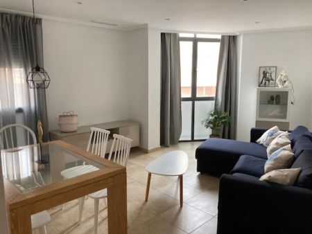 Alquiler de piso en Calle Miguel Hernández, 29 - Photo 5