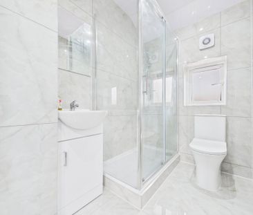 Station Crescent, Ashford, Surrey,TW15 - Photo 1