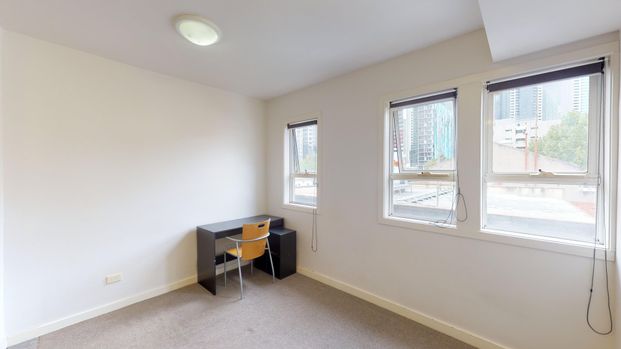 Stylish Inner-City Studio in the Heart of Carlton - Photo 1