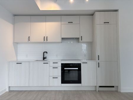 For Lease - 1 Quarrington Lane Unit# 1210, Toronto, Ontario - Photo 3