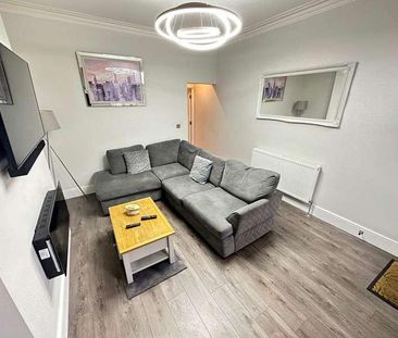 St. Lukes Crescent, Leeds, LS11 - Photo 6