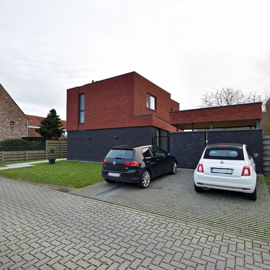 Prachtige nieuwbouwwoning te huur in Oosteeklo! - Photo 1