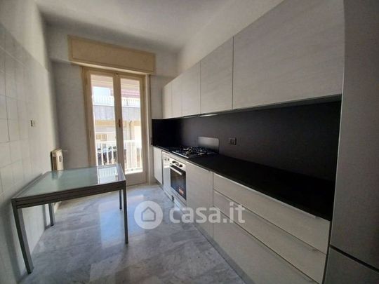 Attico, mansarda in Affitto in Via Nazario Sauro a Chiavari - Photo 1