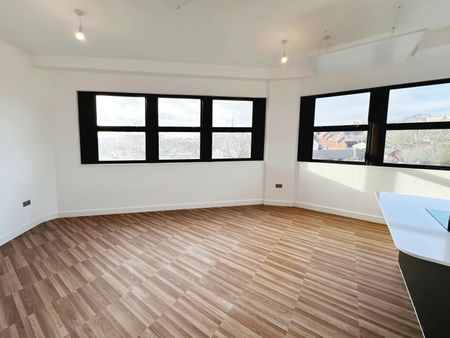 Waterside House, Lincoln, Waterside North - Photo 2