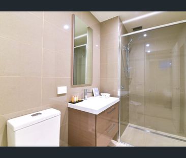 Furnished 1 Bedroom 1 Bathroom with 1 Carpark - Photo 5