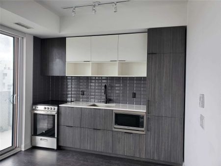 For Lease - 60 Tannery Road Unit# 819, Toronto, Ontario - Photo 2