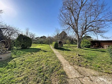 Location Maison 5 pièces 126m² GAILLAC 81600 - Photo 2