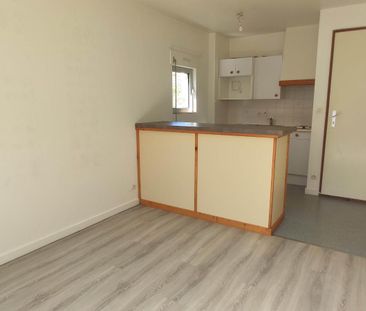 Location Appartement 2 pièces 27m² POITIERS 86000 - Photo 3