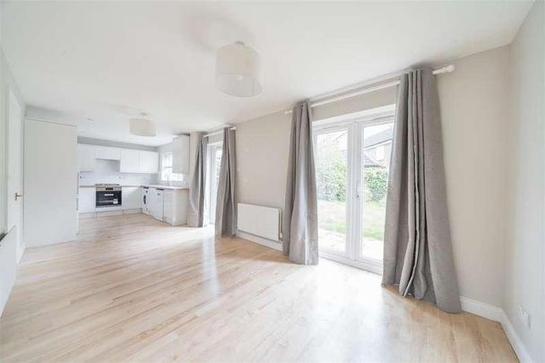 Northweald Lane, Kingston Upon Thames, KT2 - Photo 1