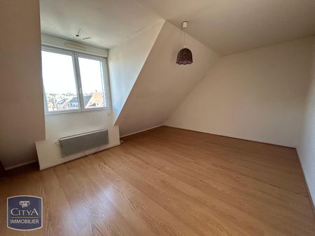 Location Appartement 5 pièces 84m² BEAUVAIS 60000 - Photo 5