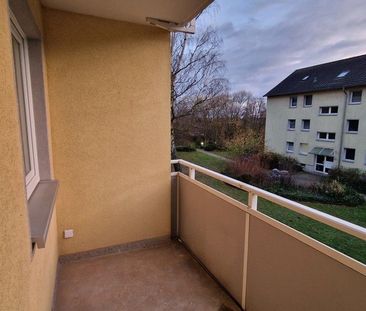 Anschauen wird sich lohnen - 1 Zimmer mit Balkon! - Photo 5