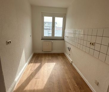 Frisch renovierte 1-Raum-Wohnung mit Balkon! - Foto 3