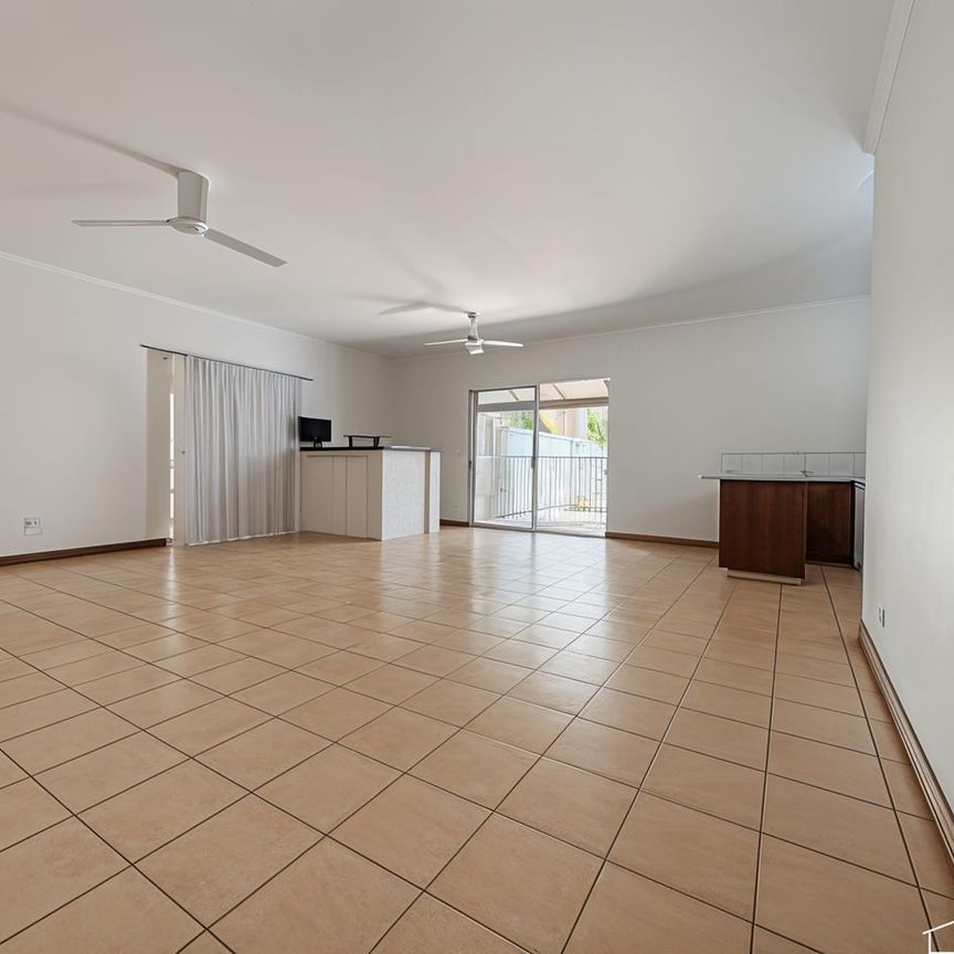 Spacious Home in Cable Beach Available Now - Photo 1