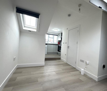 Studio to rent - Photo 6