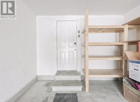 1584 STEVENSON STREET - Photo 2