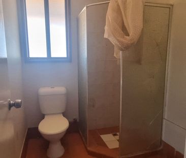 2 BEDROOMS - FULLY FENCED - Photo 3