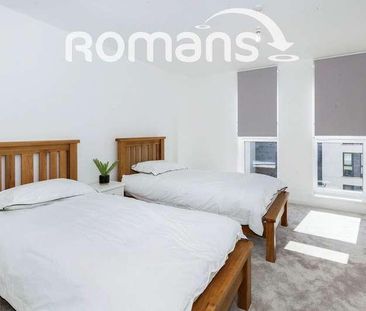 Estienne House, Chieftain Road, Chertsey, KT16 - Photo 6