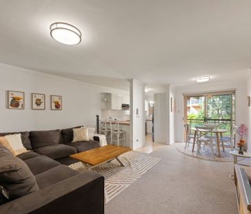 Spacious Abode | Commuters Dream - Photo 1