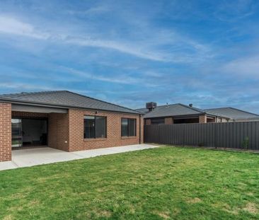 7 Fairholme Crescent, Strathtulloh - Photo 5