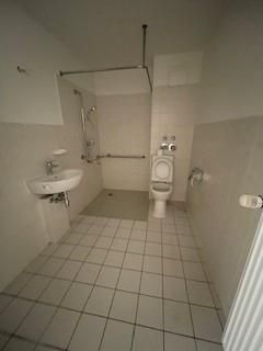 TOP modernisierte Seniorenwohnung mit Terrasse - Photo 2