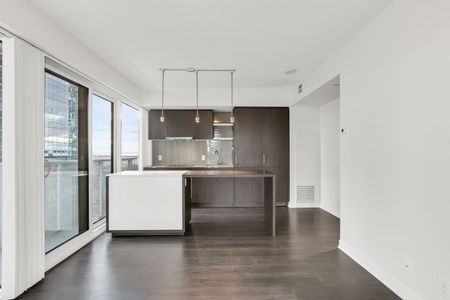 For Lease - 88 Harbour Street Unit# 1207, Toronto, Ontario - Photo 4