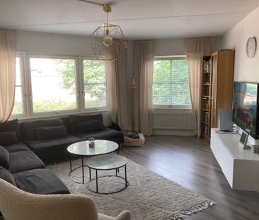 Poesigatan, Örebro - Foto 2