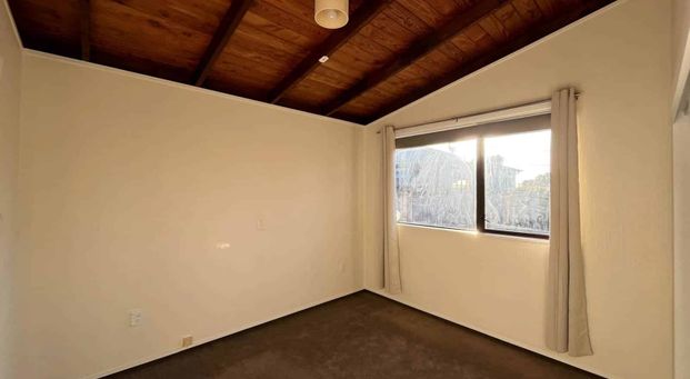 *Inviting Rental Opportunity in New Lynn* - Photo 1