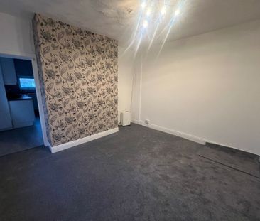 Main Street, Barry - Photo 2