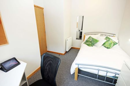 61 NORTH ROAD - Photo 5