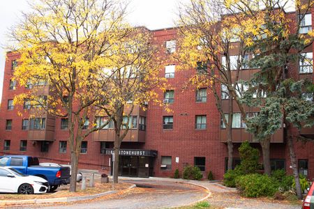 89 Stonehurst - Residents 65+ - Photo 2