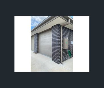 One Bedroom Duplex in Collingwood Park - Photo 3