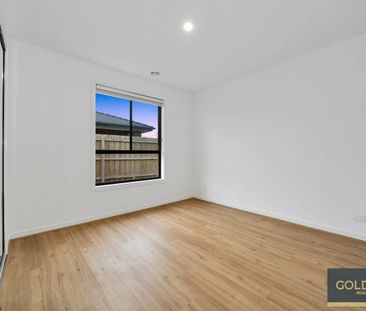 4 Borage Road, Thornhill Park, Vic 3335 - Photo 3