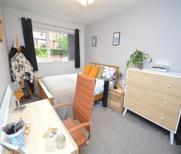 Cranbourne Court, Stockport - Photo 5