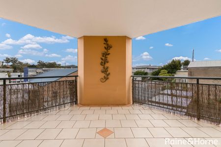 11/12-14 Hills Street, Gosford, NSW 2250 - Photo 2