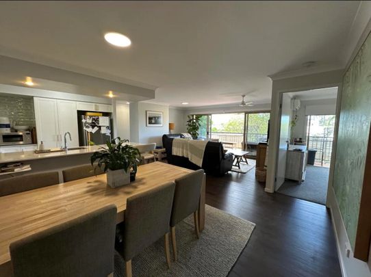 Palm Beach - Photo 1