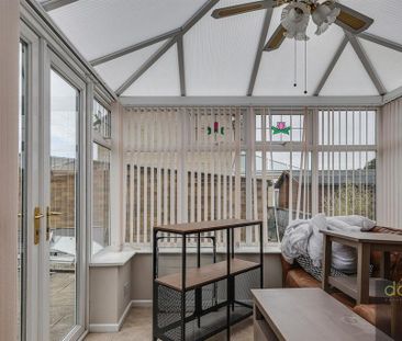 2 bedroom semi-detached house to rent - Photo 4