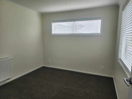 115A Queen Charlotte Drive - Photo 2