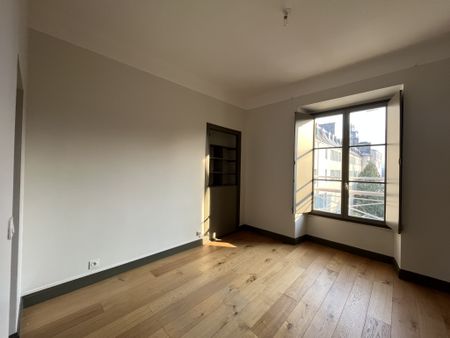 PAU HYPER CENTRE - APPARTEMENT T5/6 - Photo 2
