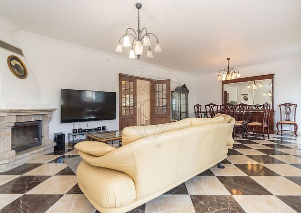 Moradia T4 em Setúbal