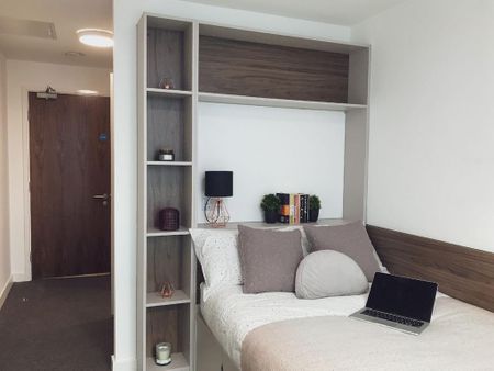 1 bedroom in a house share to rent - Photo 3