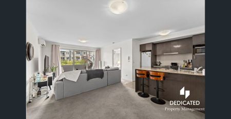 Beautiful Resort Style Living - Photo 2