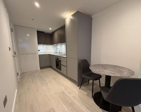 1 bedroom apartment to rent - Photo 2