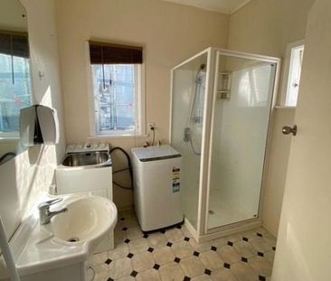 1 Bedroom Unit. - Photo 4